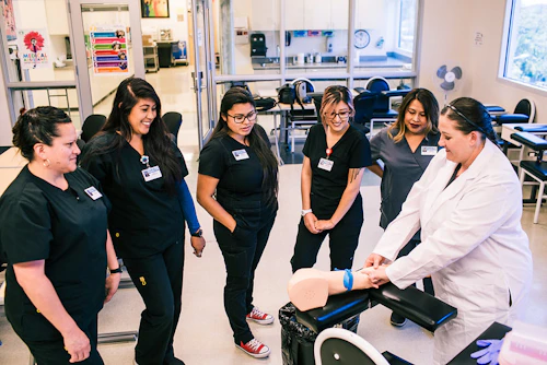 students learning a medical techniques