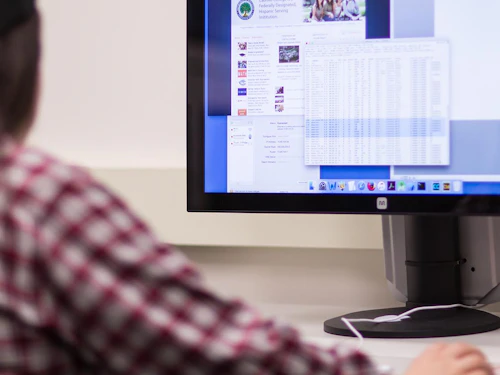 Cabrillo College Computer Information Systems Computer Work Desk