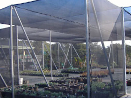 invernadero con sombra