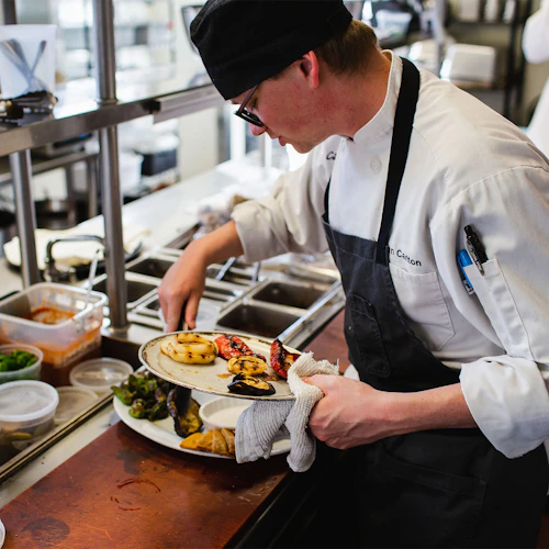 Estudiante de Gastronomía