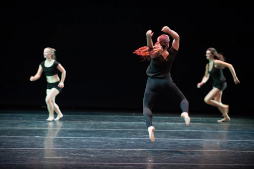 Bailarines de Cabrillo