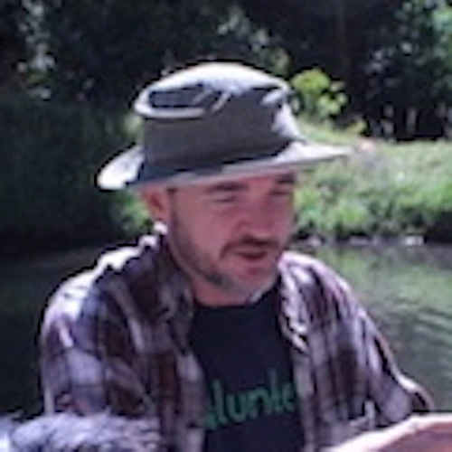 Karl working with Cabrillo Engineering Abroad Students in Costa Rica, Jan 2020, Photo Credit: Patrícia Bao