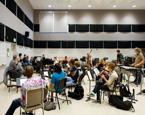 músicos practicando