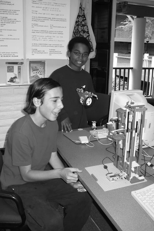 Decorative image: high school students in a Cabrillo Science class