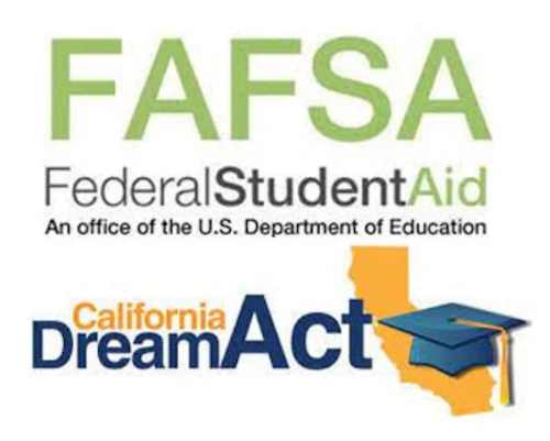 Logos de FAFSA y CADAA