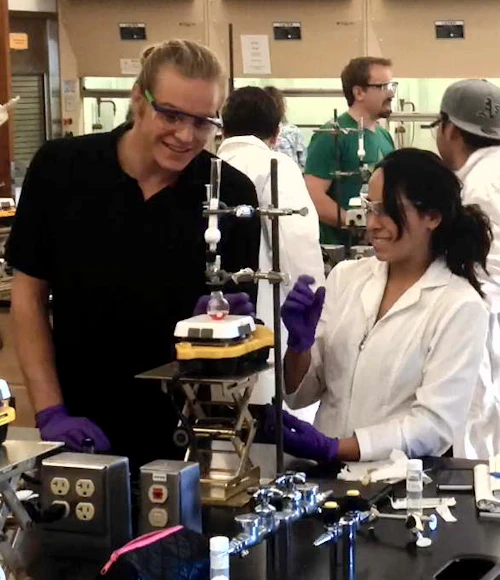 Students working in lab