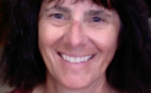 Foto de Denise y Buddy el perro