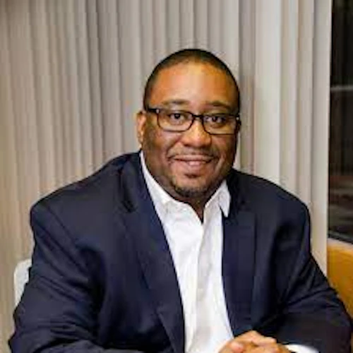 Photo of Dr. Travaris Harris