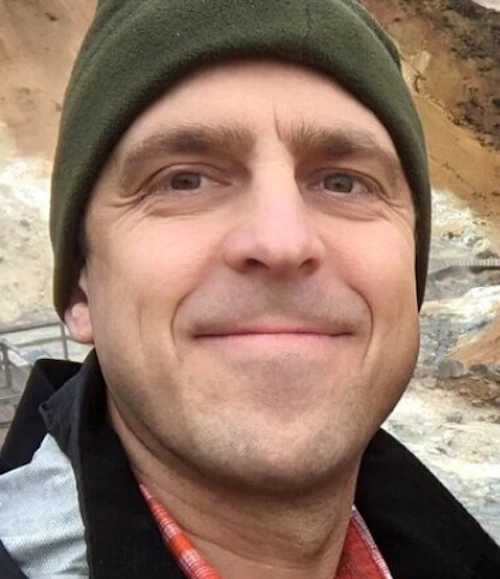 Instructor Owen Callahan