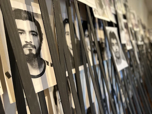 Victor Cartagena, detalle de instalación