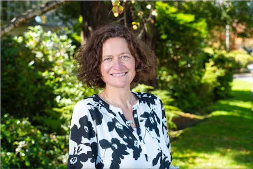 Imagen de la Dra. Jenn Capps