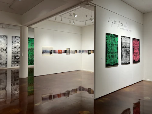 title wall, small gallery view